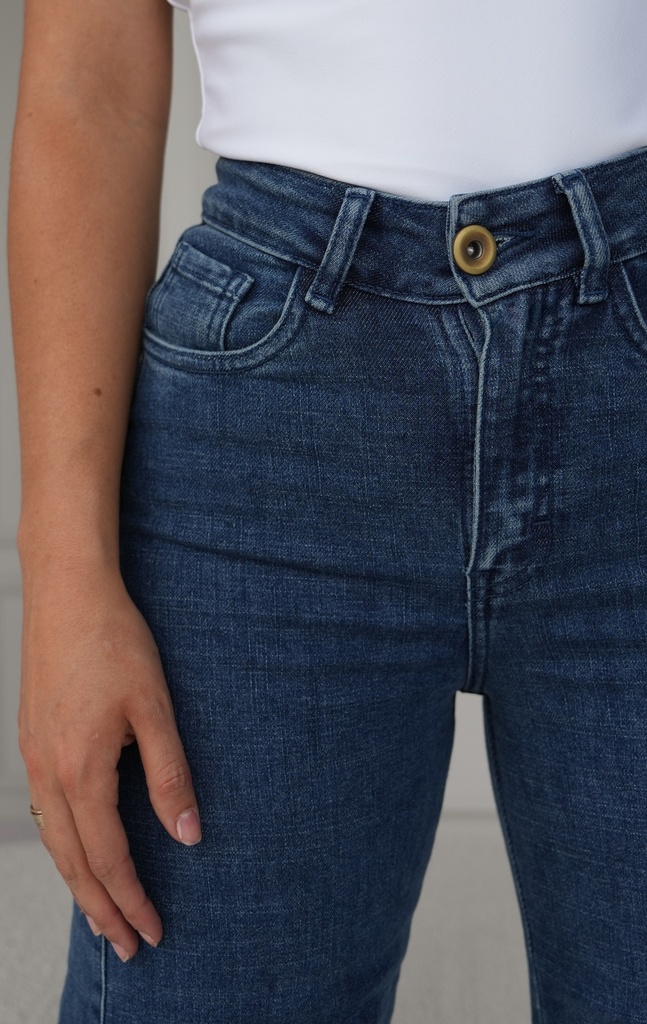 JEAN CONFORT RIO GUAYLLABAMBA